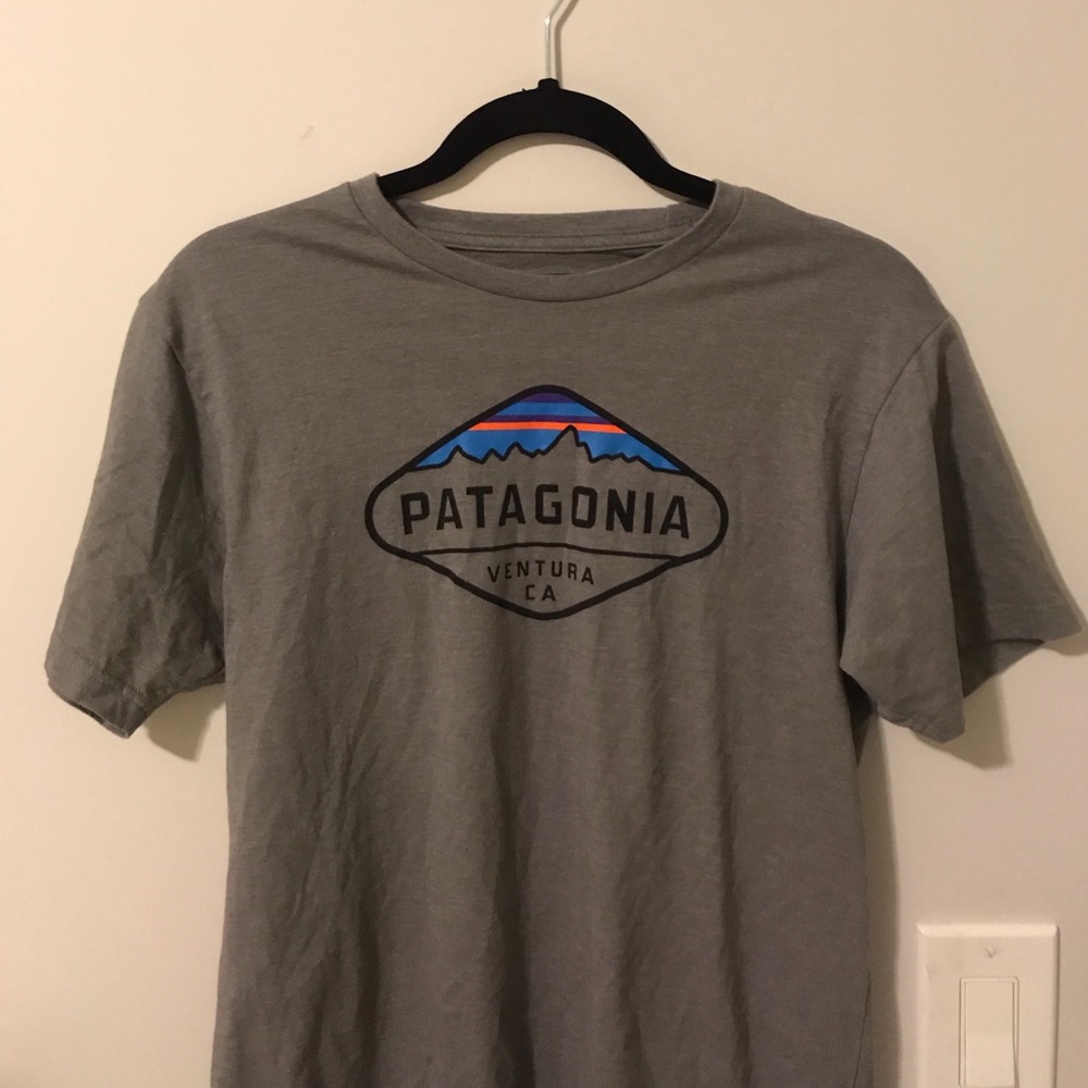Patagonia T-shirt! Barely worn